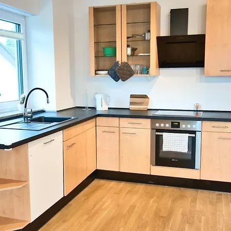 Stylische Mit Balkon - Perfekt Fuer Gruppen Koblenz